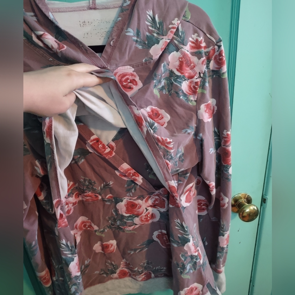 Latched Mama hoodie